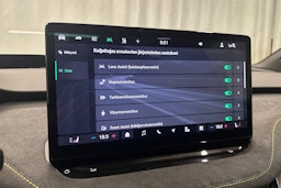 valkoinen Skoda Enyaq 2025 kuva 28.