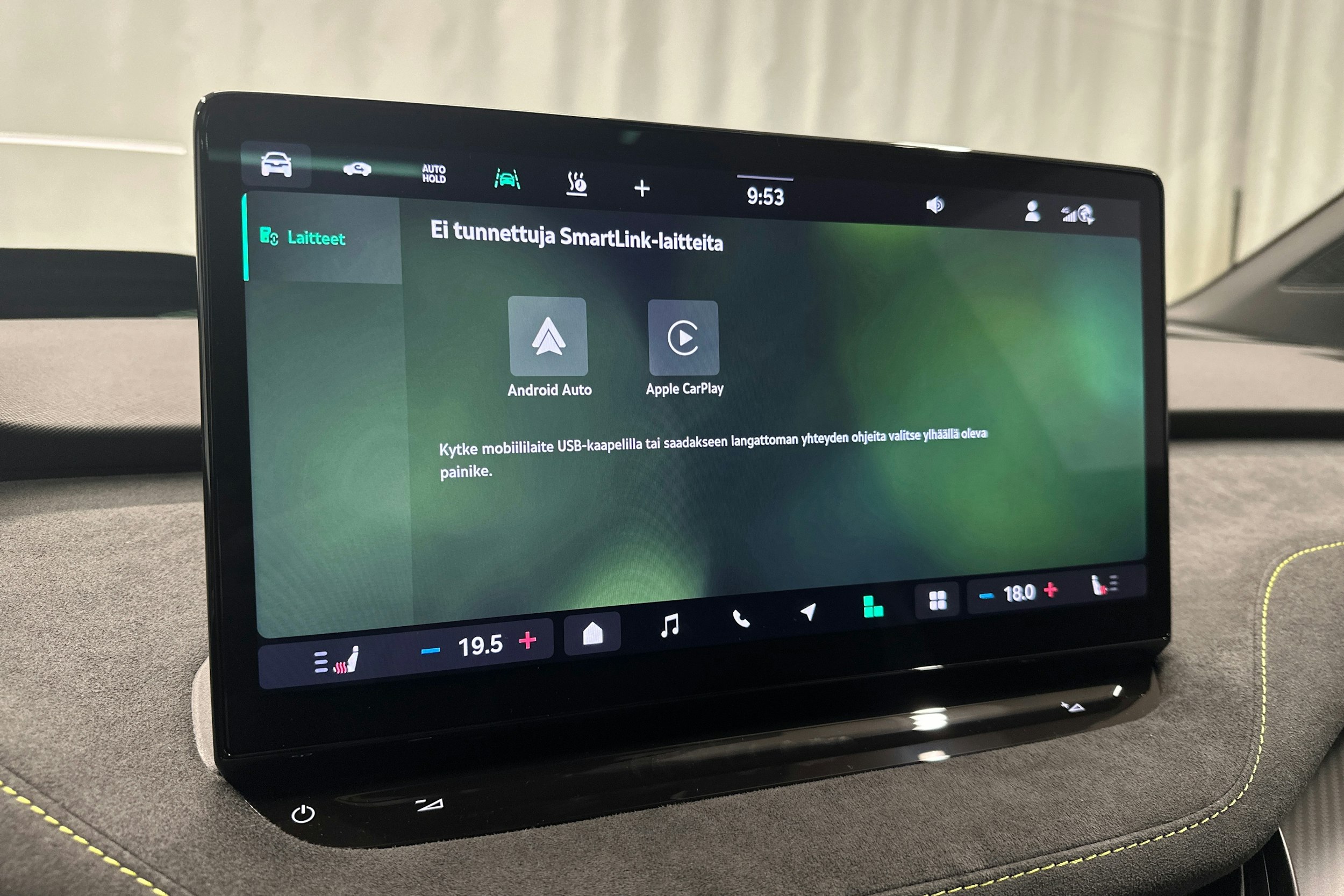 valkoinen Skoda Enyaq 2025 kuva 32.