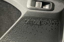 valkoinen Skoda Enyaq 2025 kuva 40.