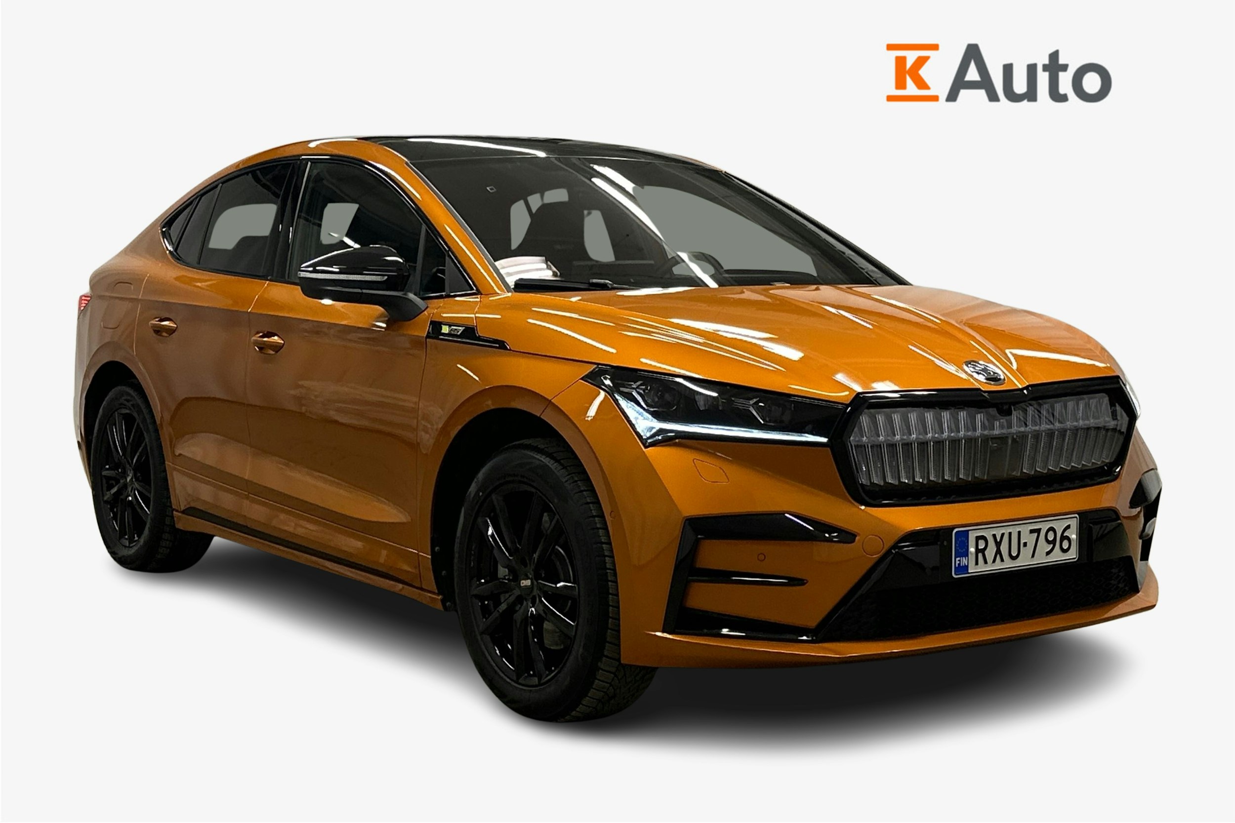 oranssi Skoda Enyaq 2025 kuva 1.