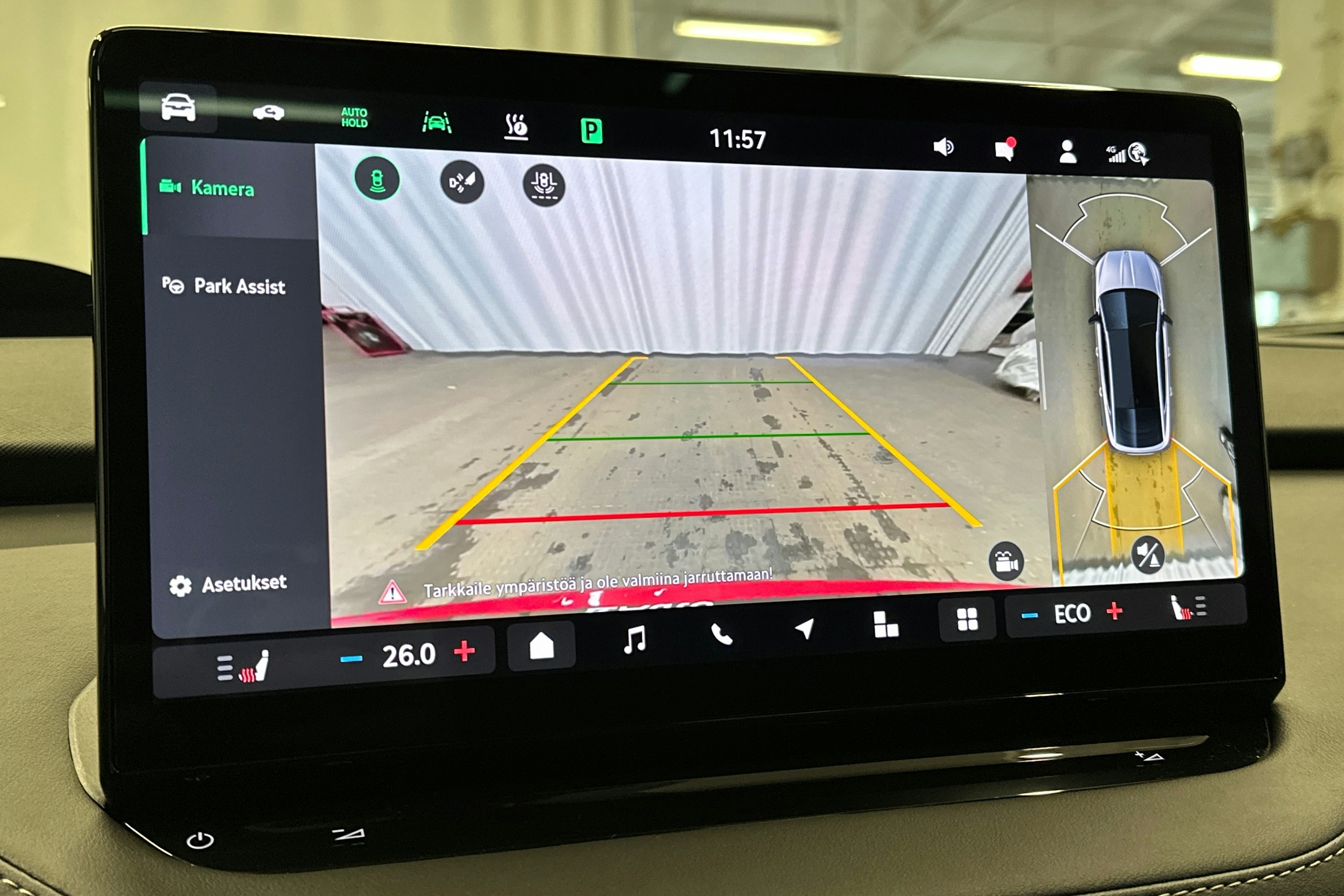 punainen Skoda Enyaq 2025 kuva 31.