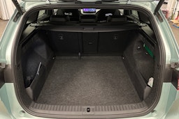 harmaa Skoda Enyaq 2025 kuva 14.