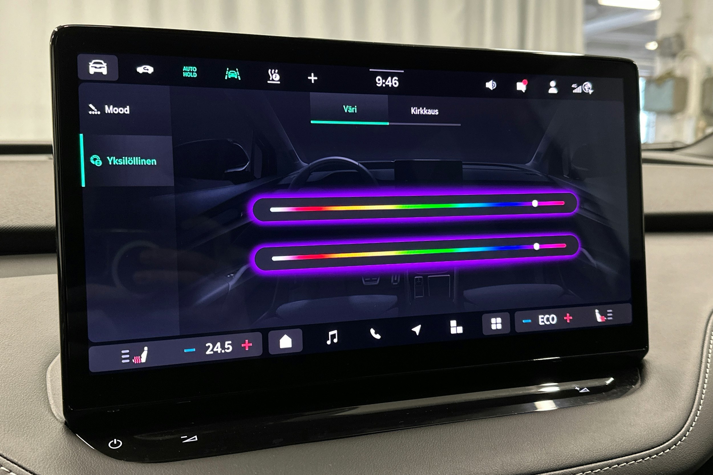 harmaa Skoda Enyaq 2025 kuva 30.