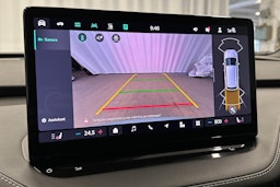 harmaa Skoda Enyaq 2025 kuva 32.