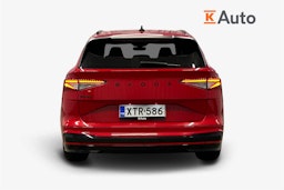 punainen Skoda Enyaq 2025 kuva 3.