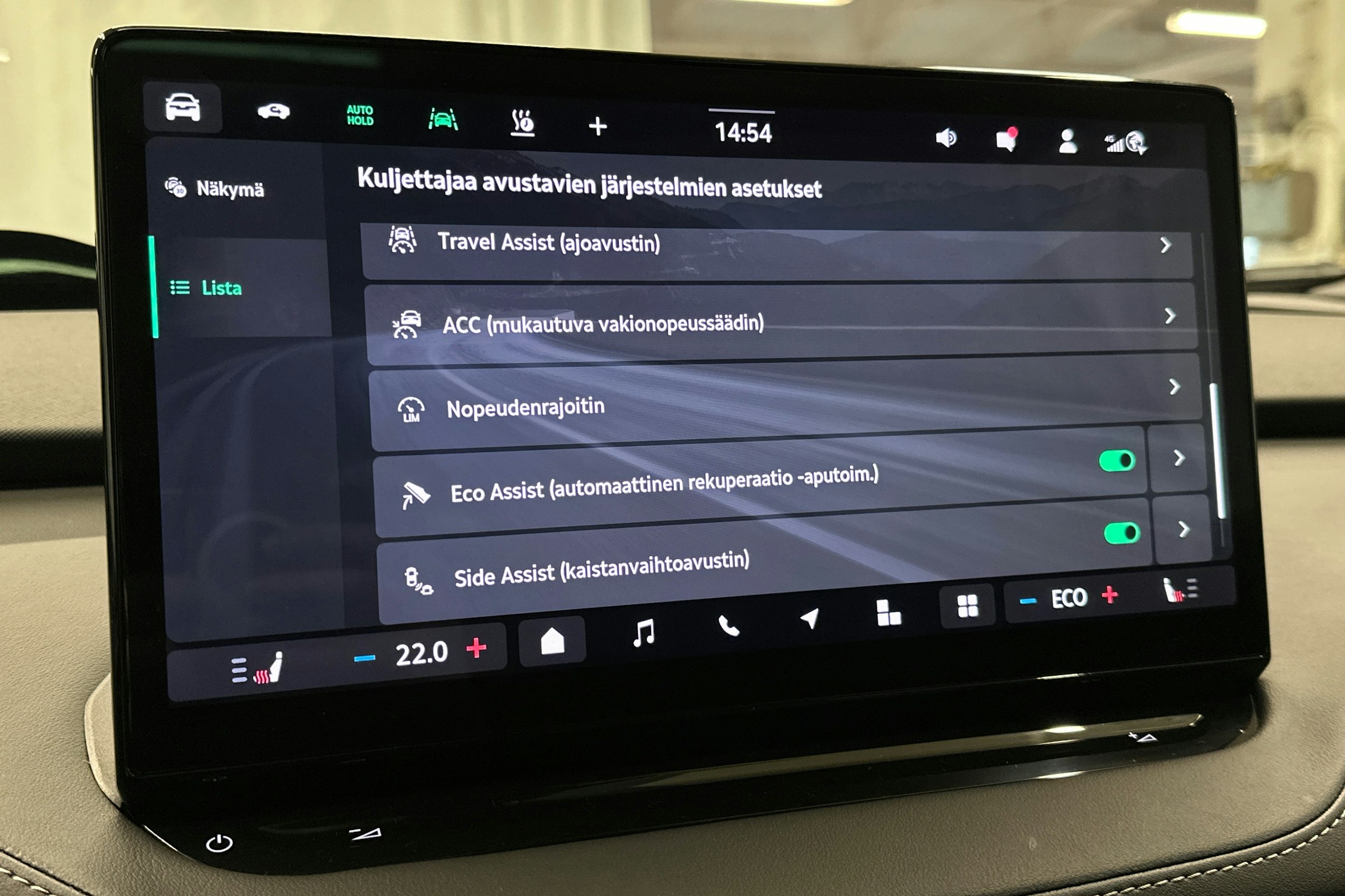 vihreä Skoda Enyaq 2025 kuva 28.