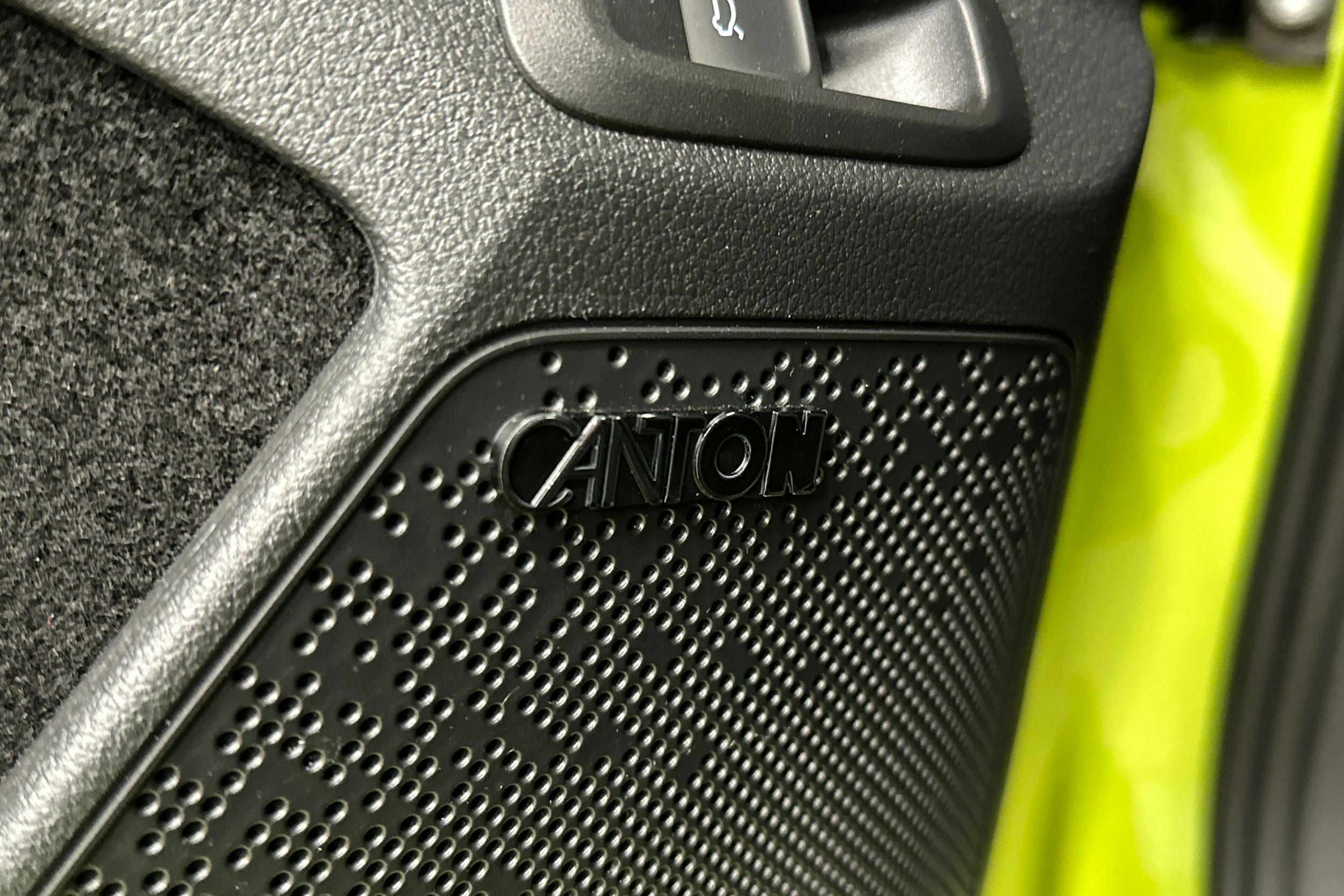 vihreä Skoda Enyaq 2025 kuva 35.