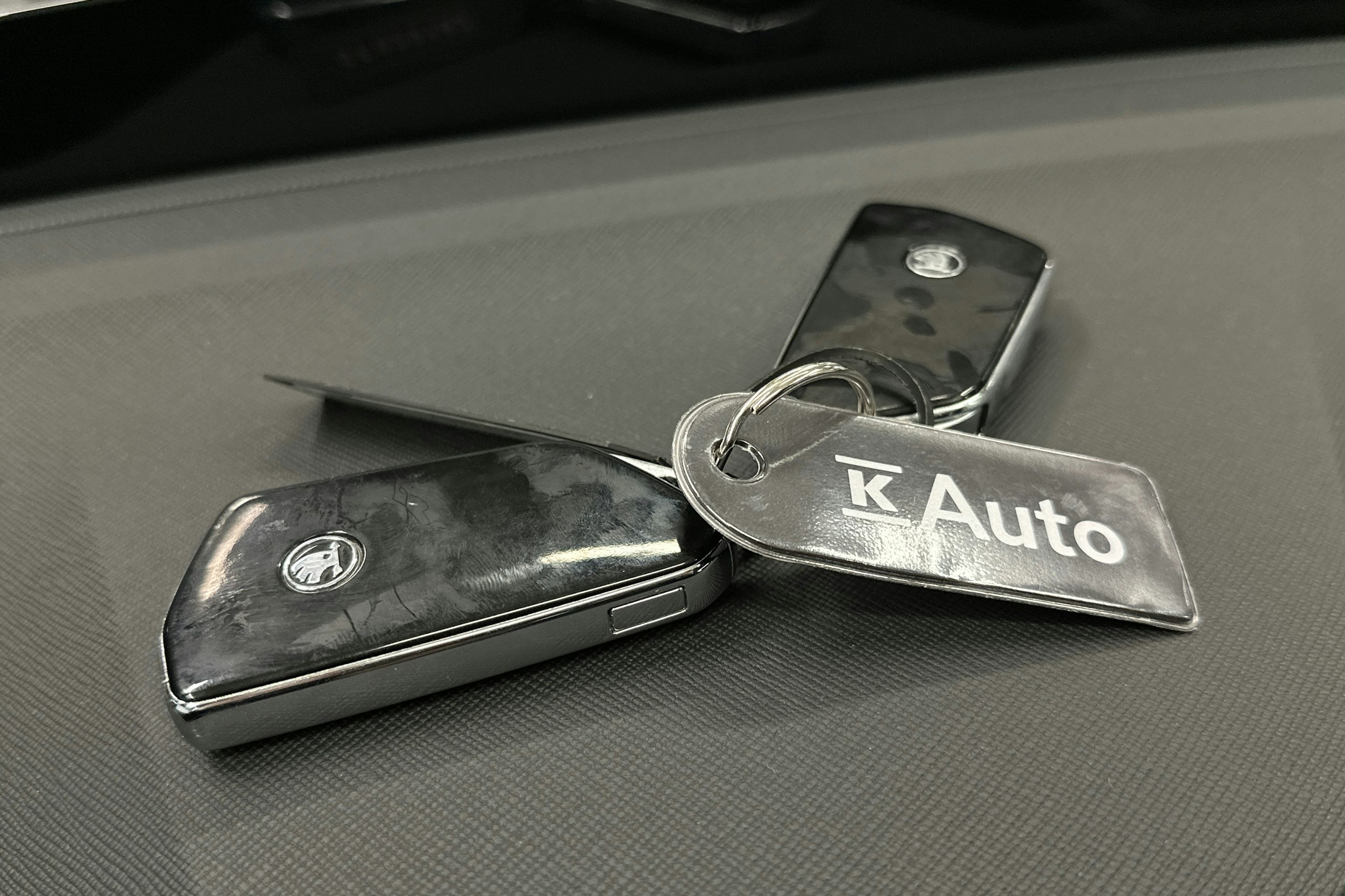 vihreä Skoda Enyaq 2025 kuva 37.