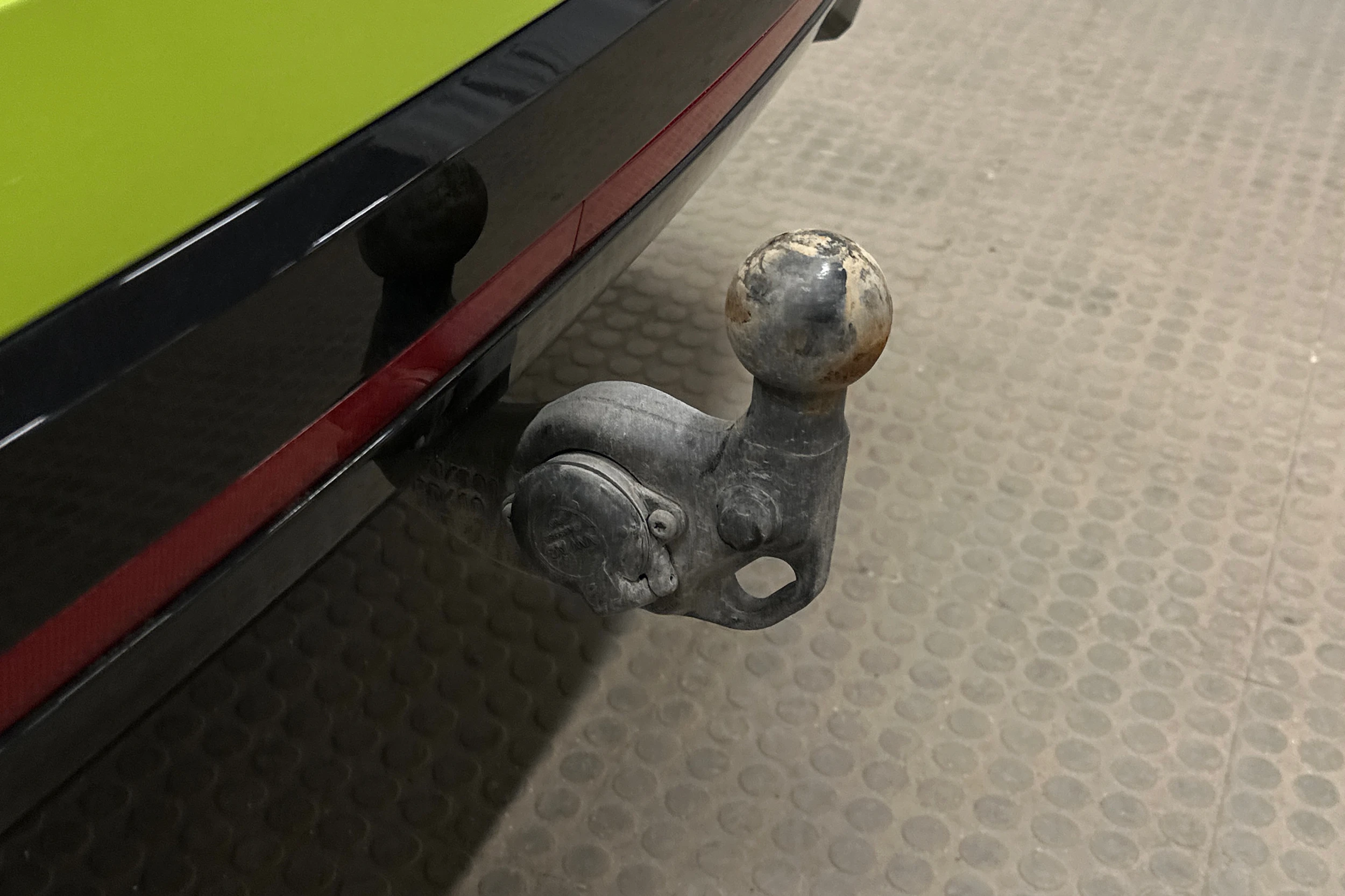 vihreä Skoda Enyaq 2025 kuva 13.