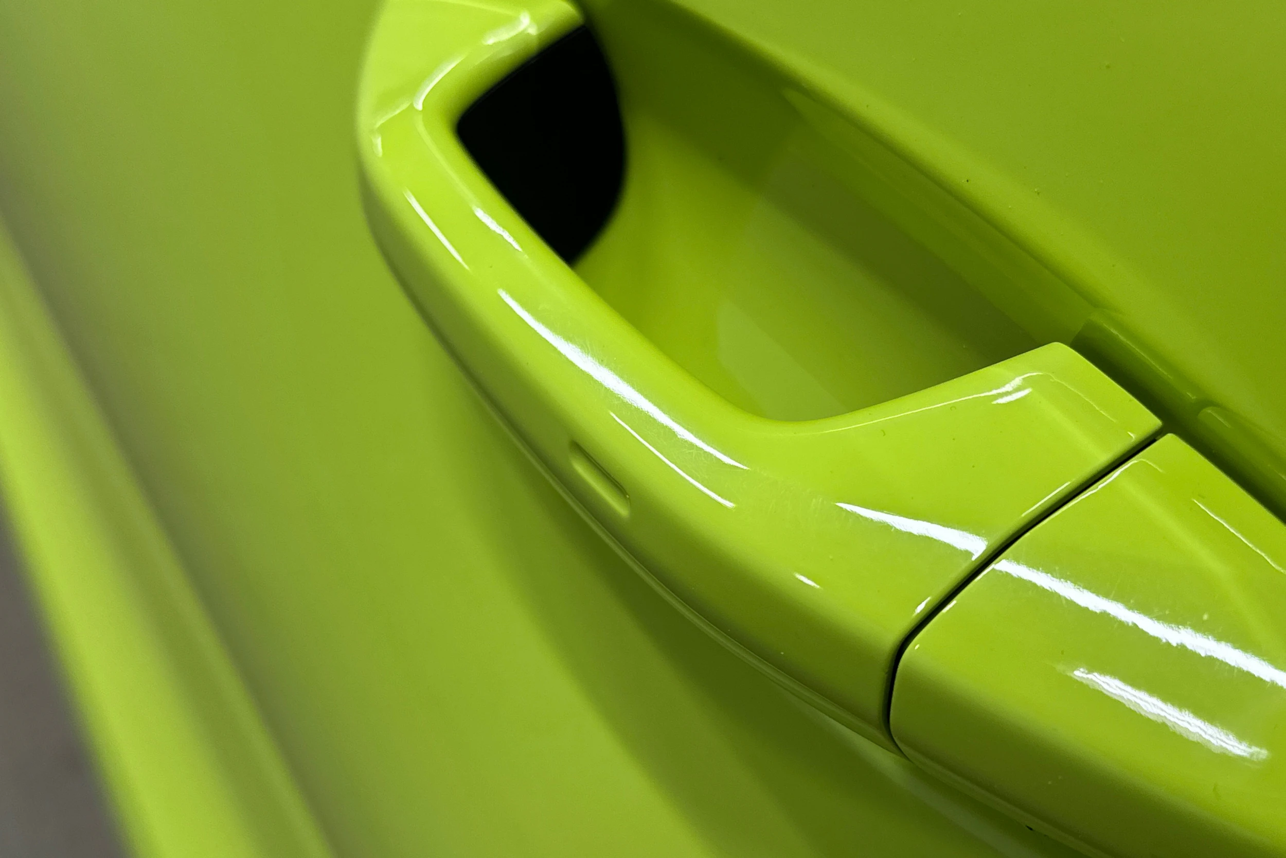 vihreä Skoda Enyaq 2025 kuva 16.