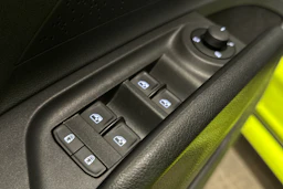 vihreä Skoda Enyaq 2025 kuva 19.