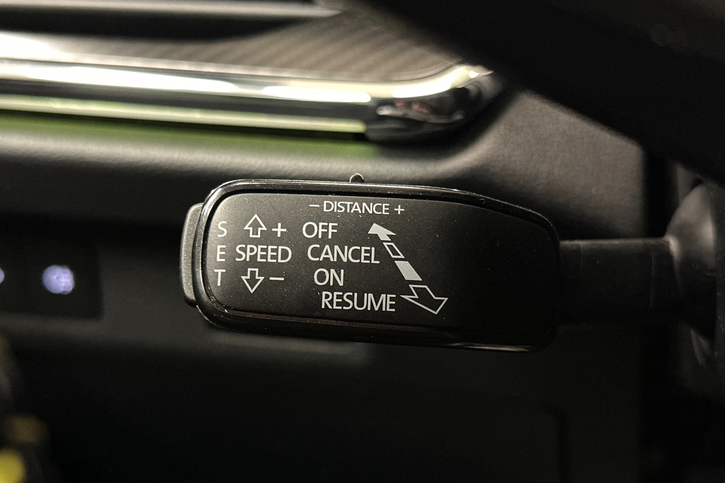 vihreä Skoda Enyaq 2025 kuva 22.