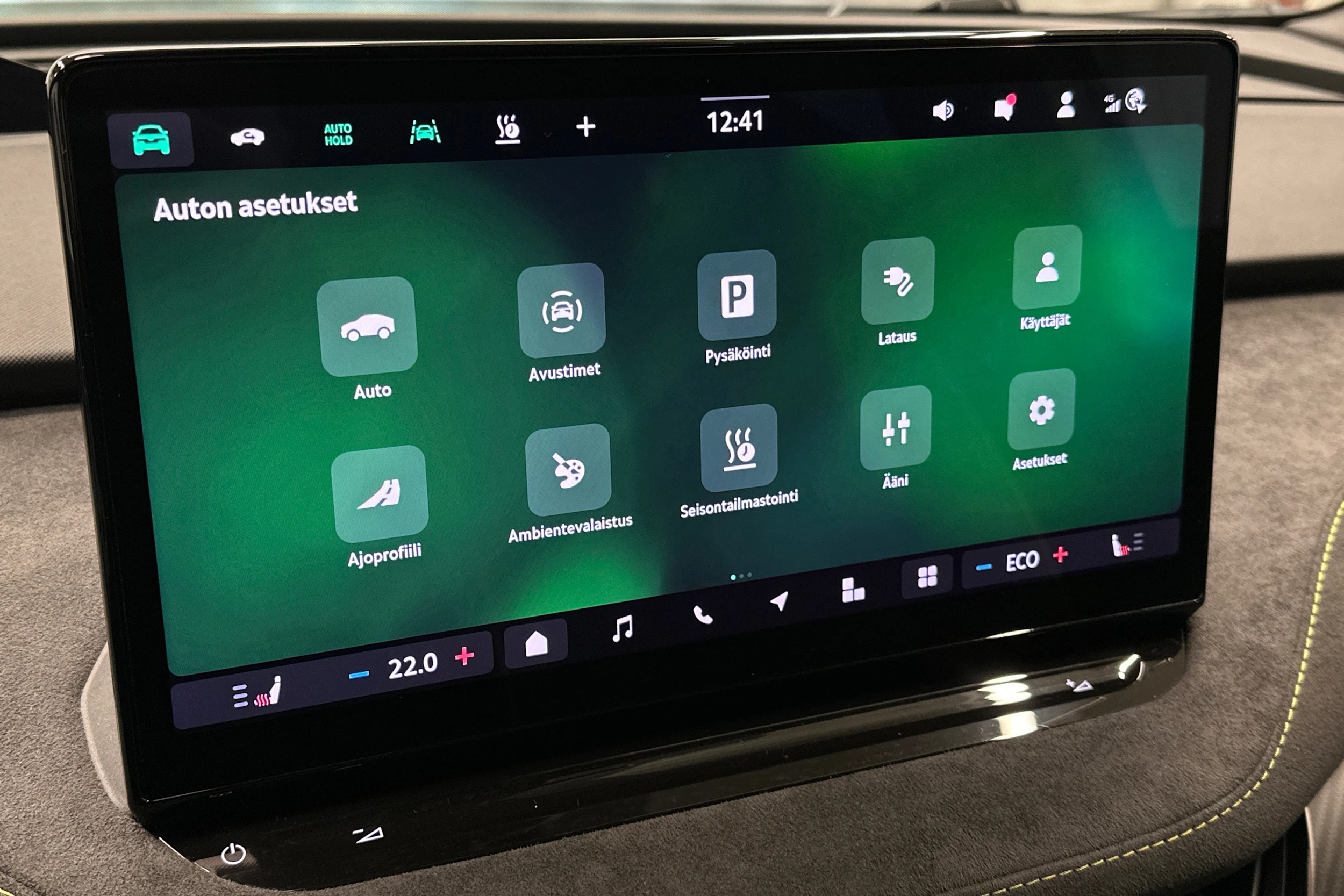 vihreä Skoda Enyaq 2025 kuva 32.