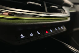 vihreä Skoda Enyaq 2025 kuva 37.