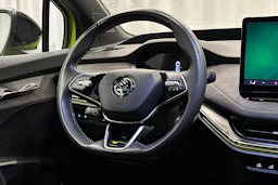 vihreä Skoda Enyaq 2025 kuva 38.