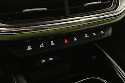 oranssi Skoda Enyaq 2025 kuva 36.