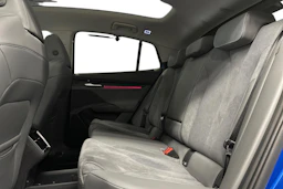 sininen Skoda Enyaq 2026 kuva 11.