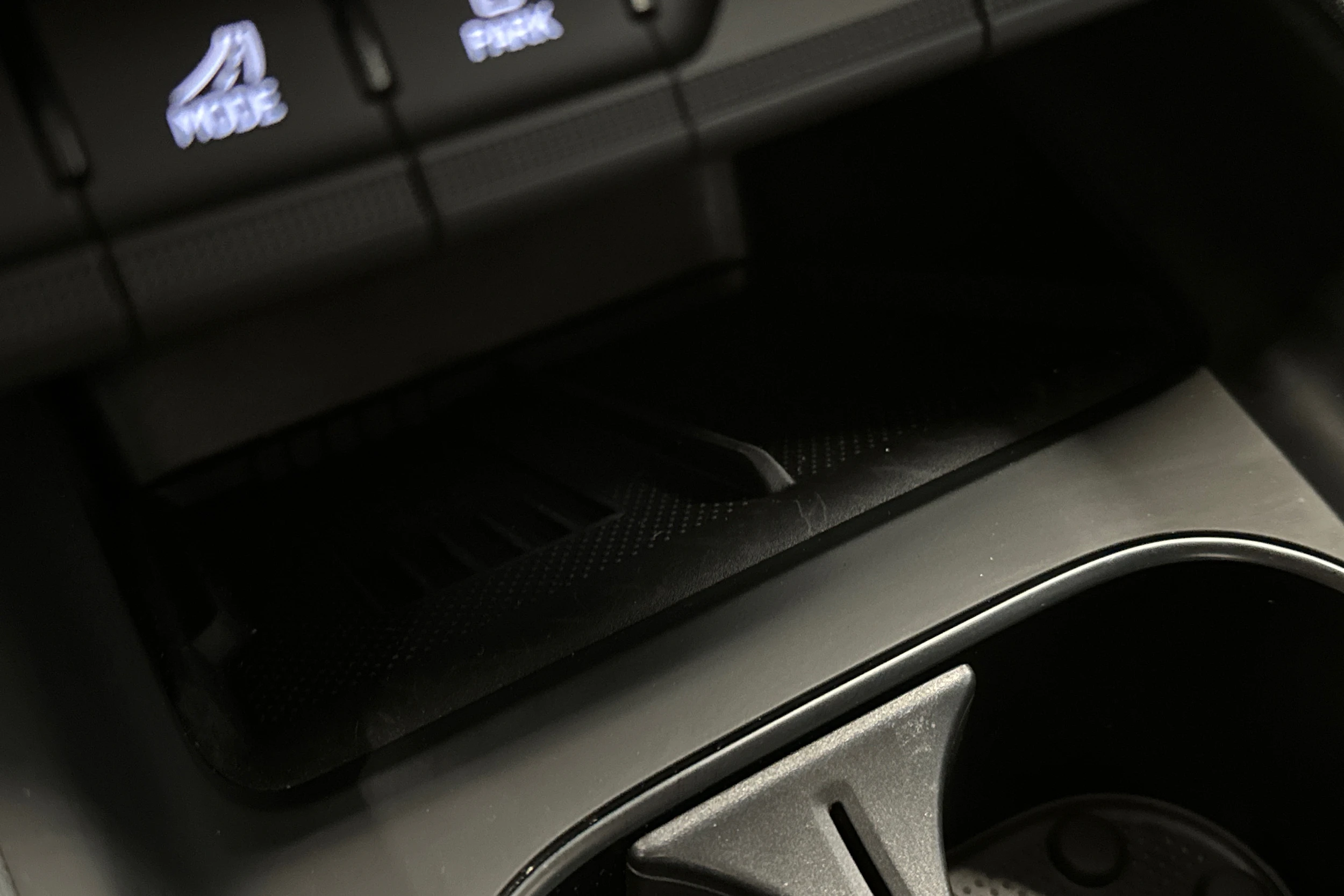 sininen Skoda Enyaq 2026 kuva 35.