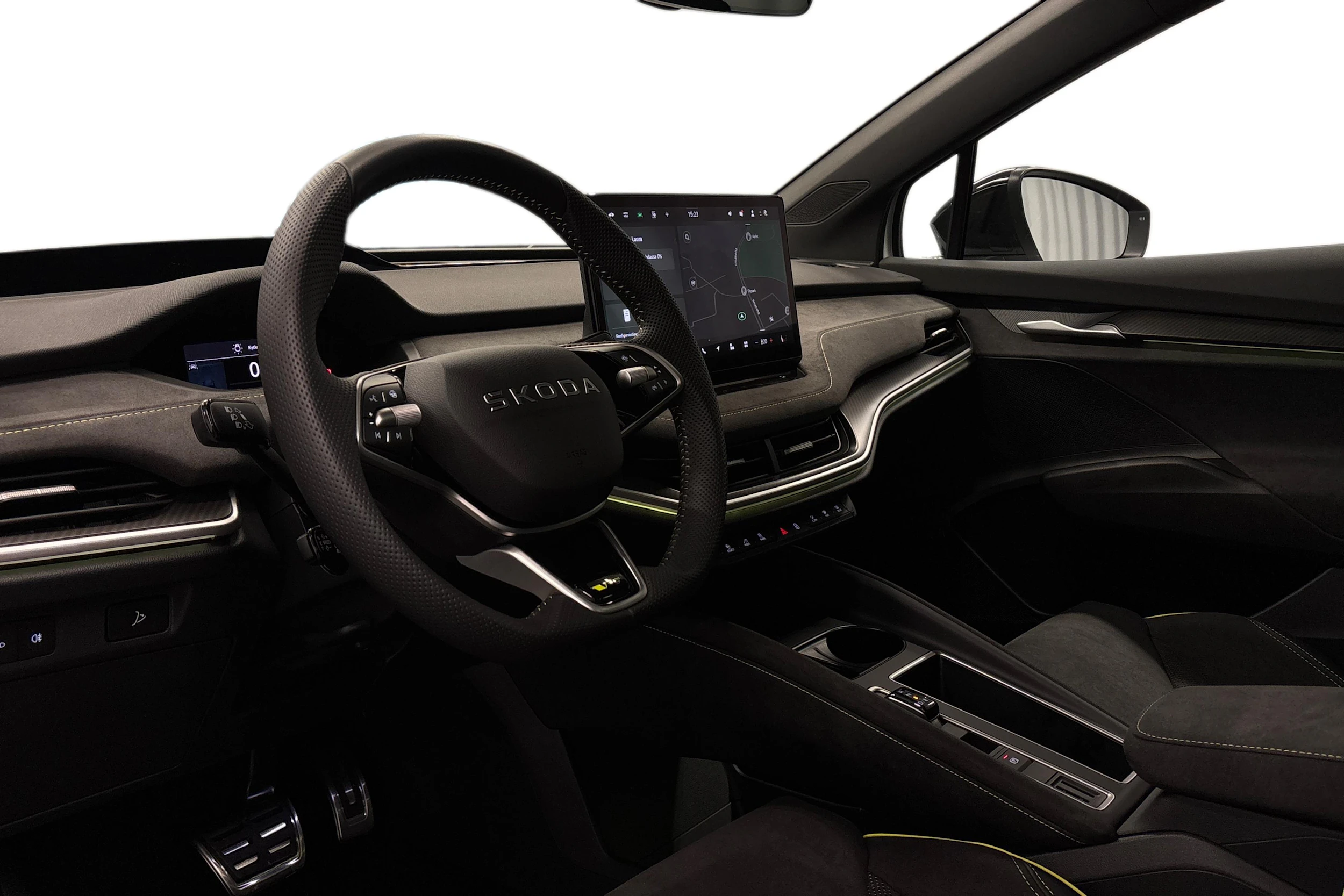 valkoinen Skoda Enyaq 2026 kuva 8.