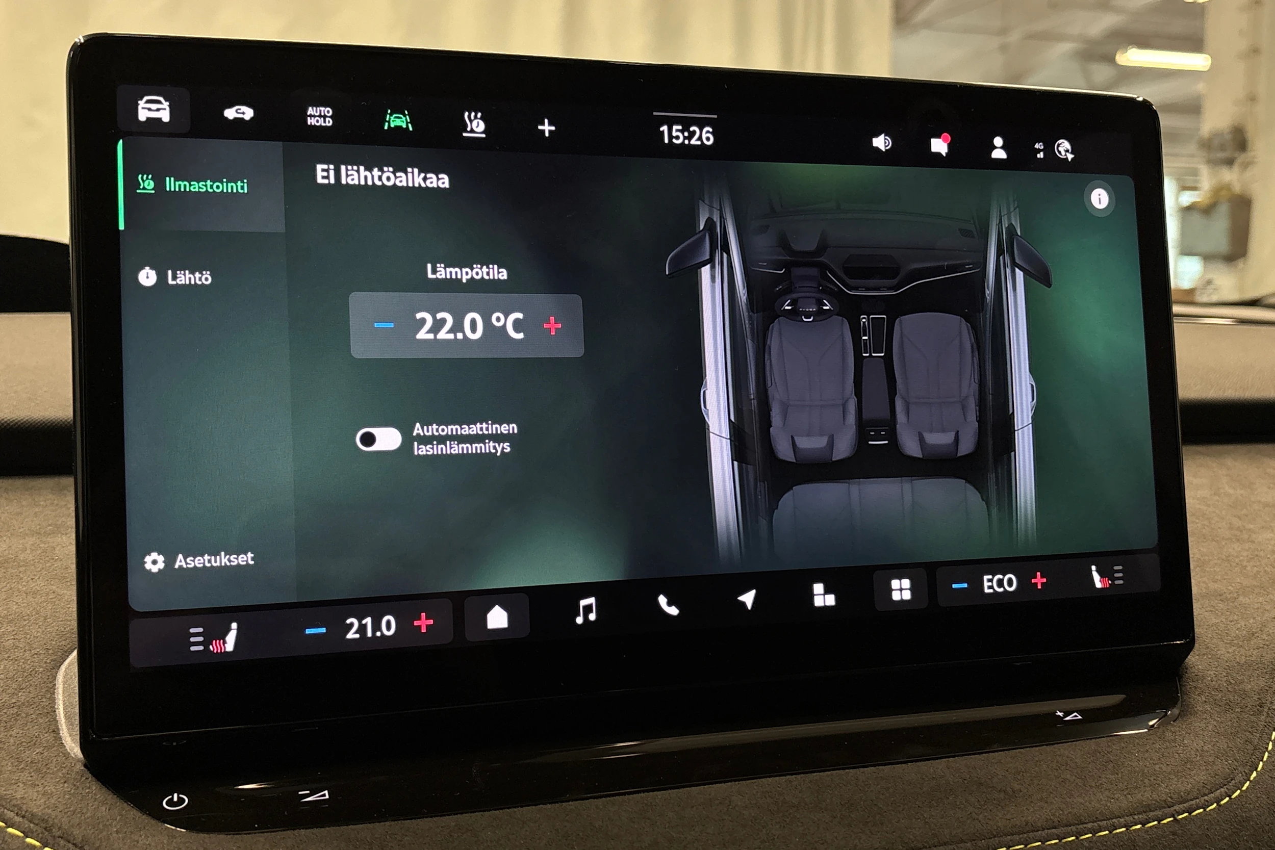 valkoinen Skoda Enyaq 2026 kuva 33.