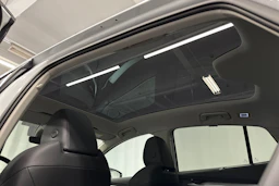 valkoinen Skoda Enyaq 2026 kuva 30.