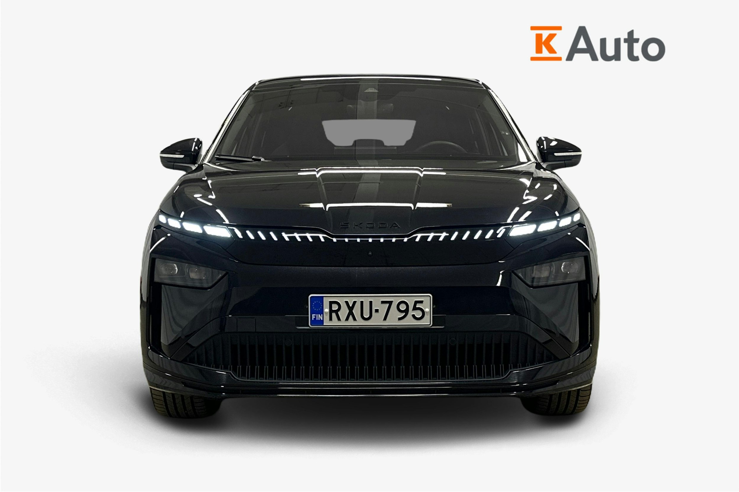 musta Skoda Enyaq 2026 kuva 5.