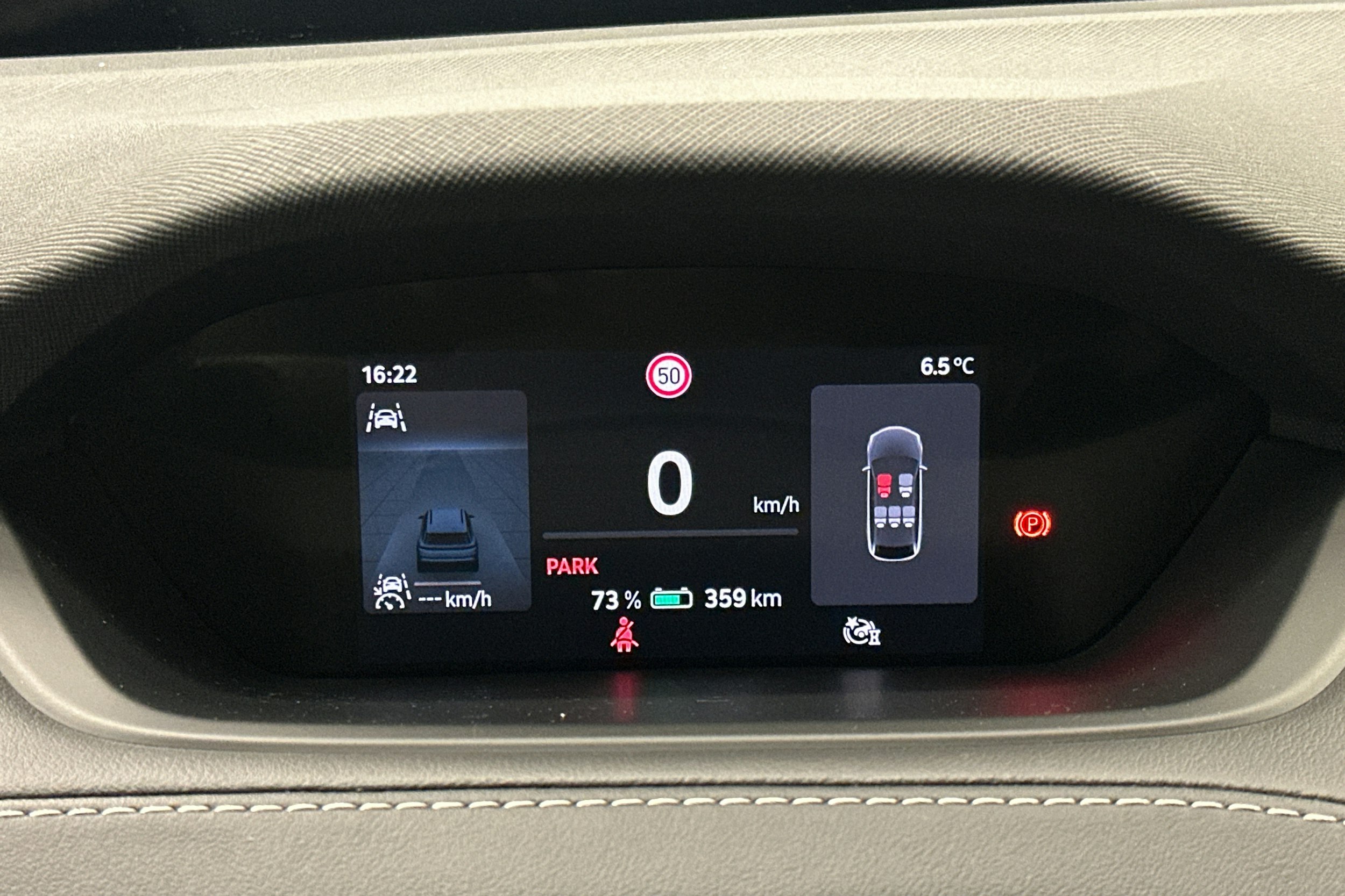 musta Skoda Enyaq 2026 kuva 25.