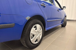 sininen Skoda Fabia 2005 kuva 14.