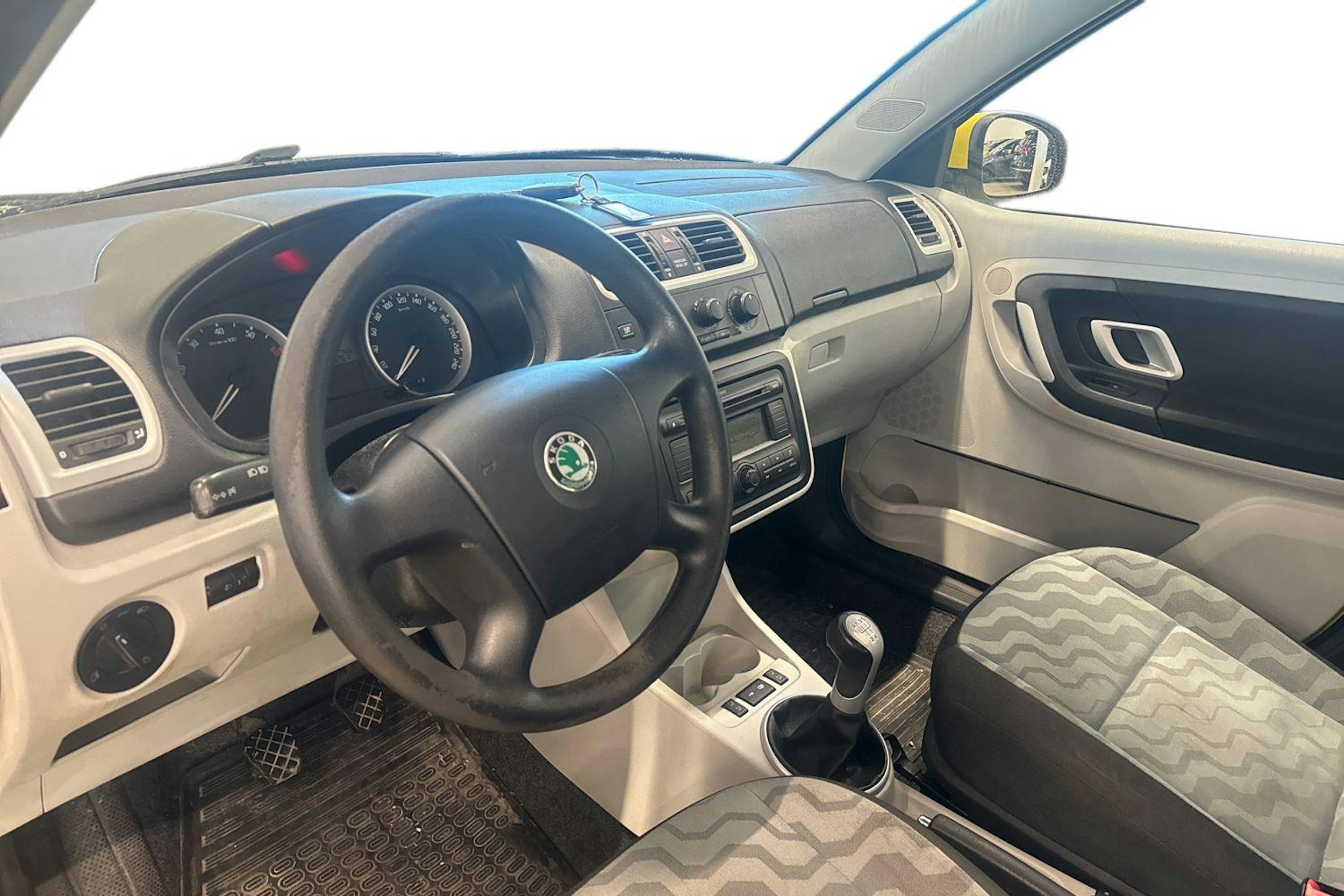 keltainen Skoda Fabia 2007 kuva 7.