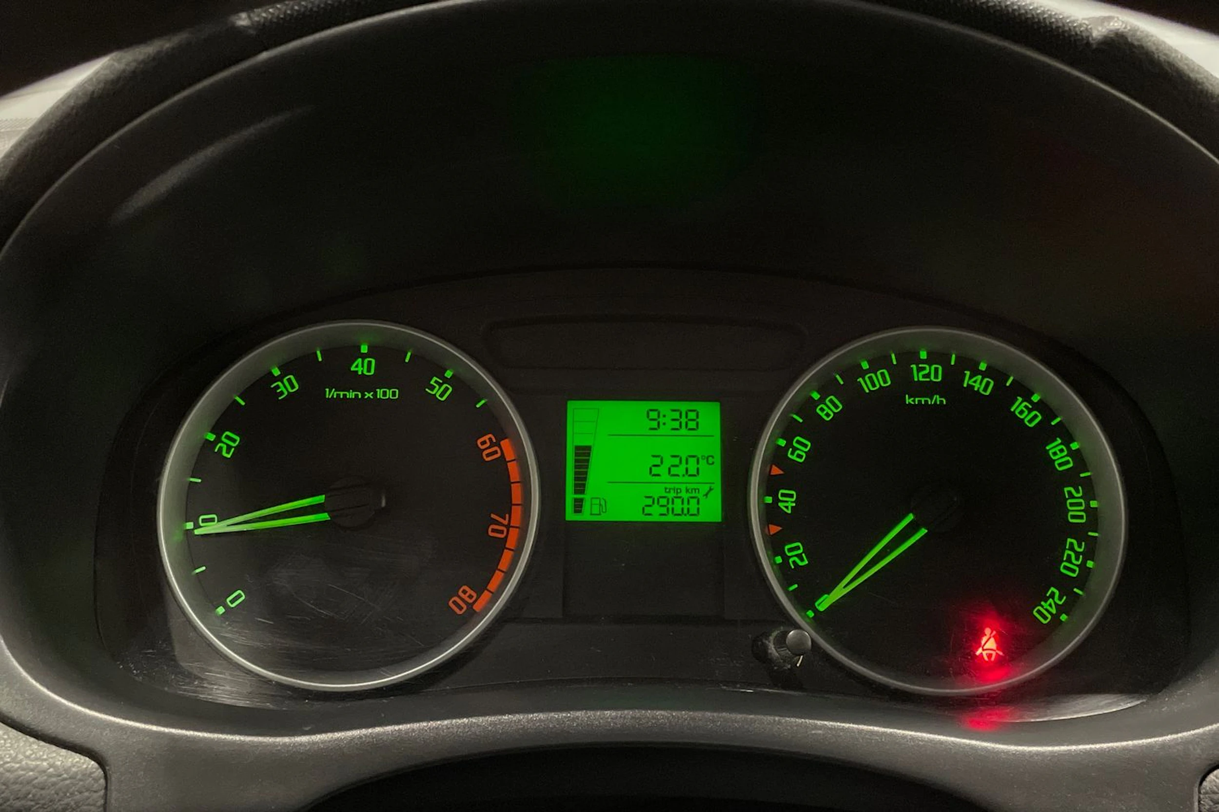 harmaa Skoda Fabia 2008 kuva 16.