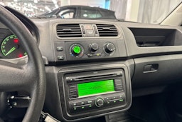 Ruskea (beige) Skoda FABIA 2009 kuva 17.