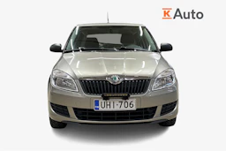 ruskea (beige) Skoda Fabia 2011 kuva 4.