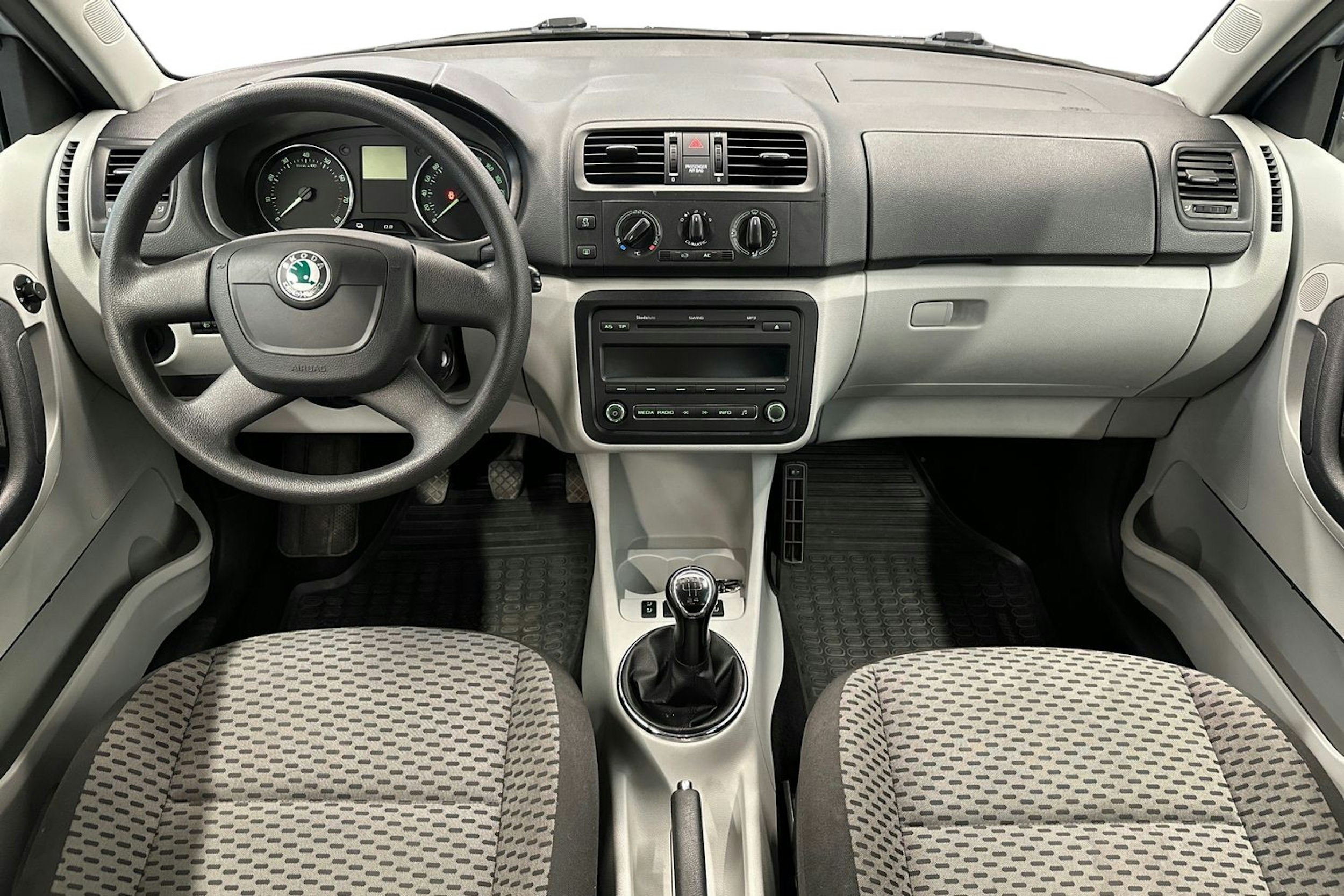 sininen Skoda Fabia 2011 kuva 7.