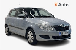 Sininen Skoda FABIA 2011 kuva 1.