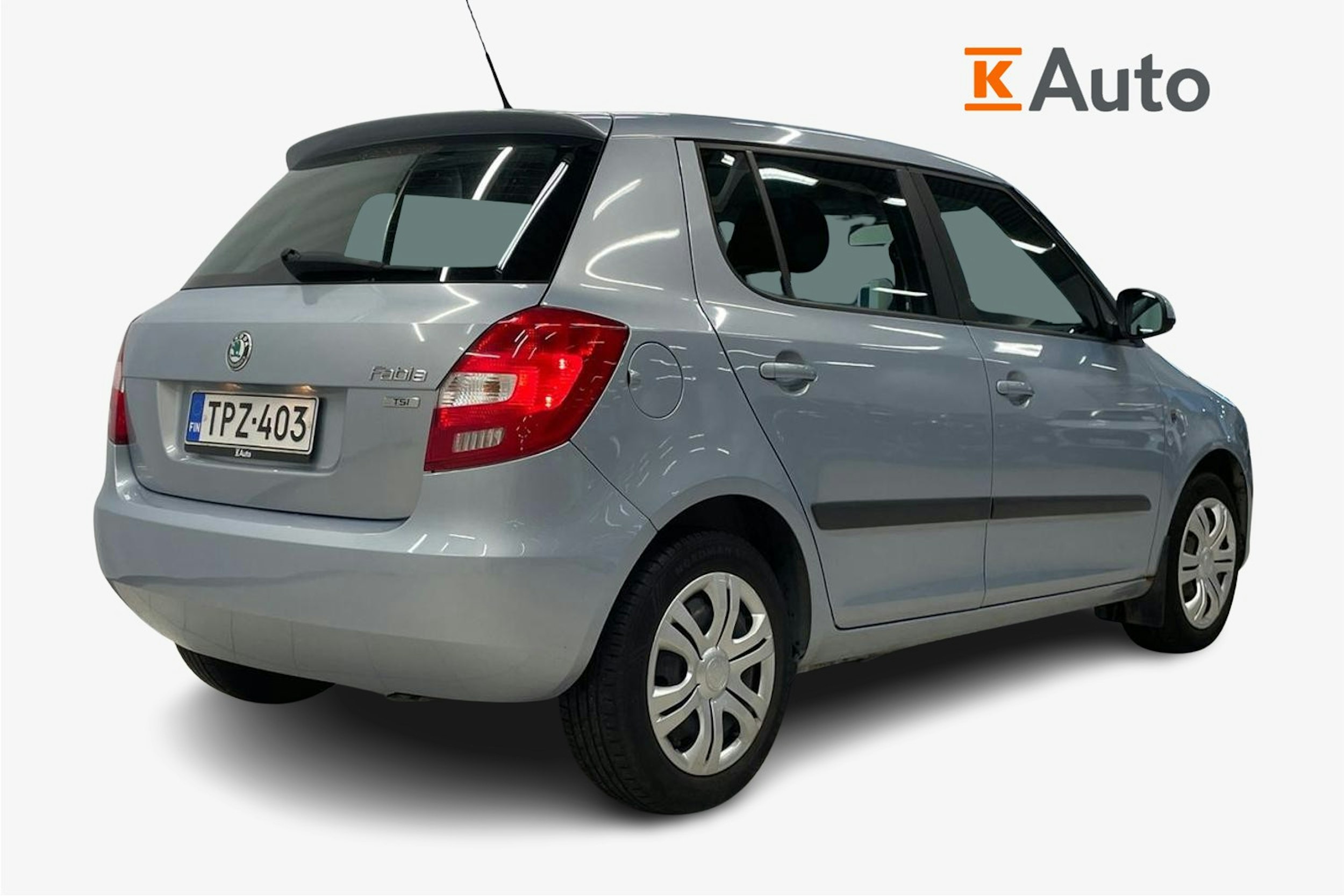 Sininen Skoda FABIA 2011 kuva 2.