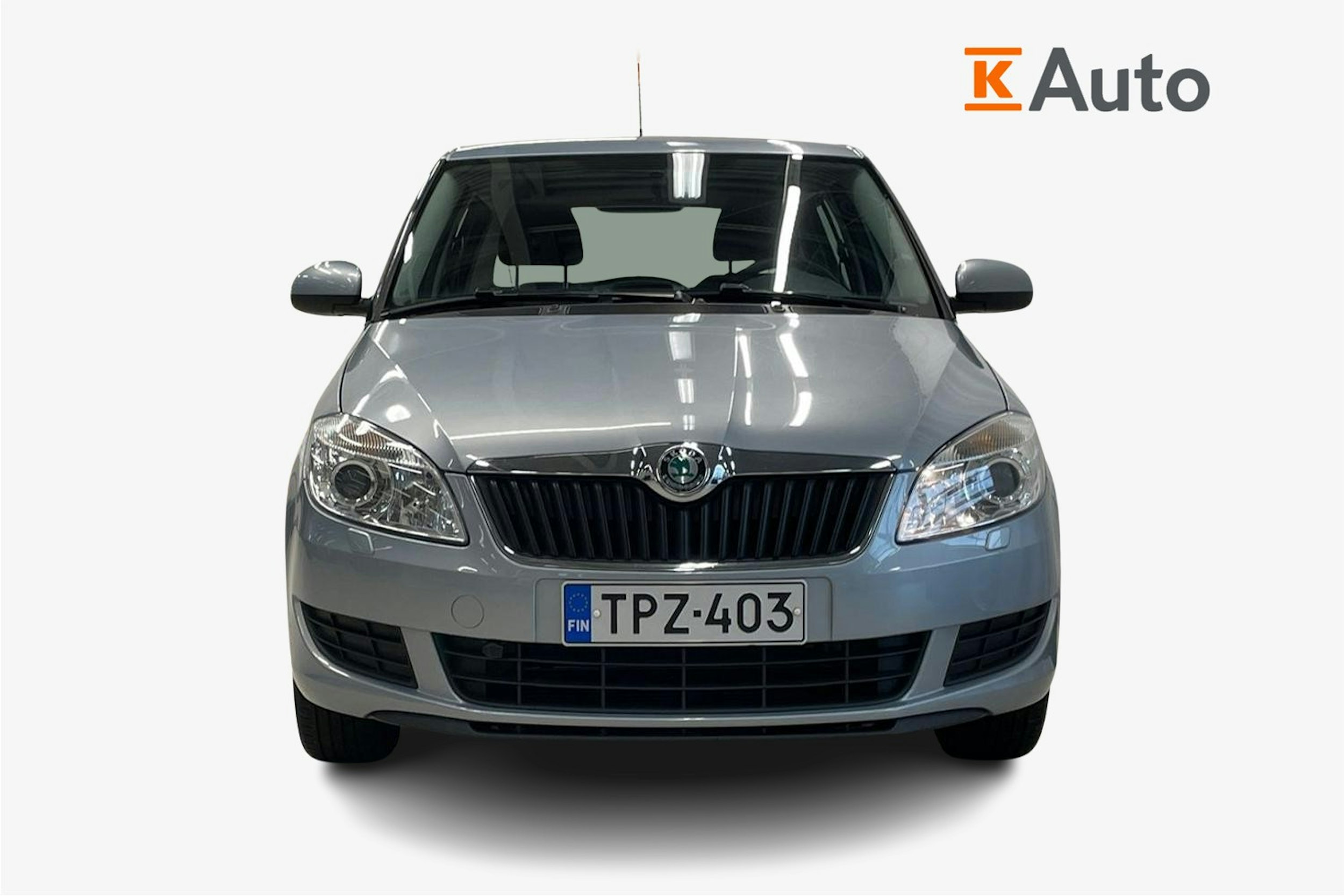 Sininen Skoda FABIA 2011 kuva 5.