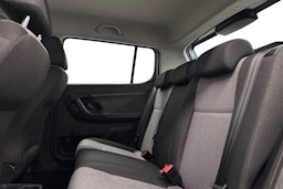 harmaa Skoda Fabia 2011 kuva 13.