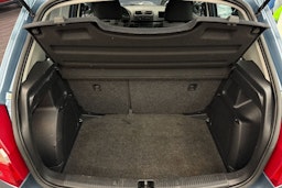 harmaa Skoda Fabia 2011 kuva 23.