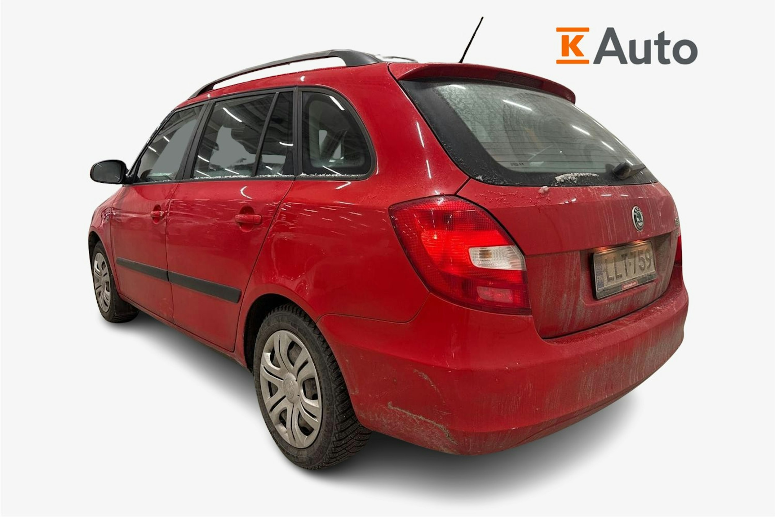 punainen Skoda Fabia 2012 kuva 2.