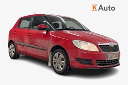 punainen Skoda Fabia 2013 kuva 1.