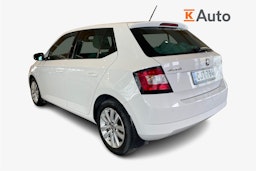 valkoinen Skoda Fabia 2015 kuva 2.