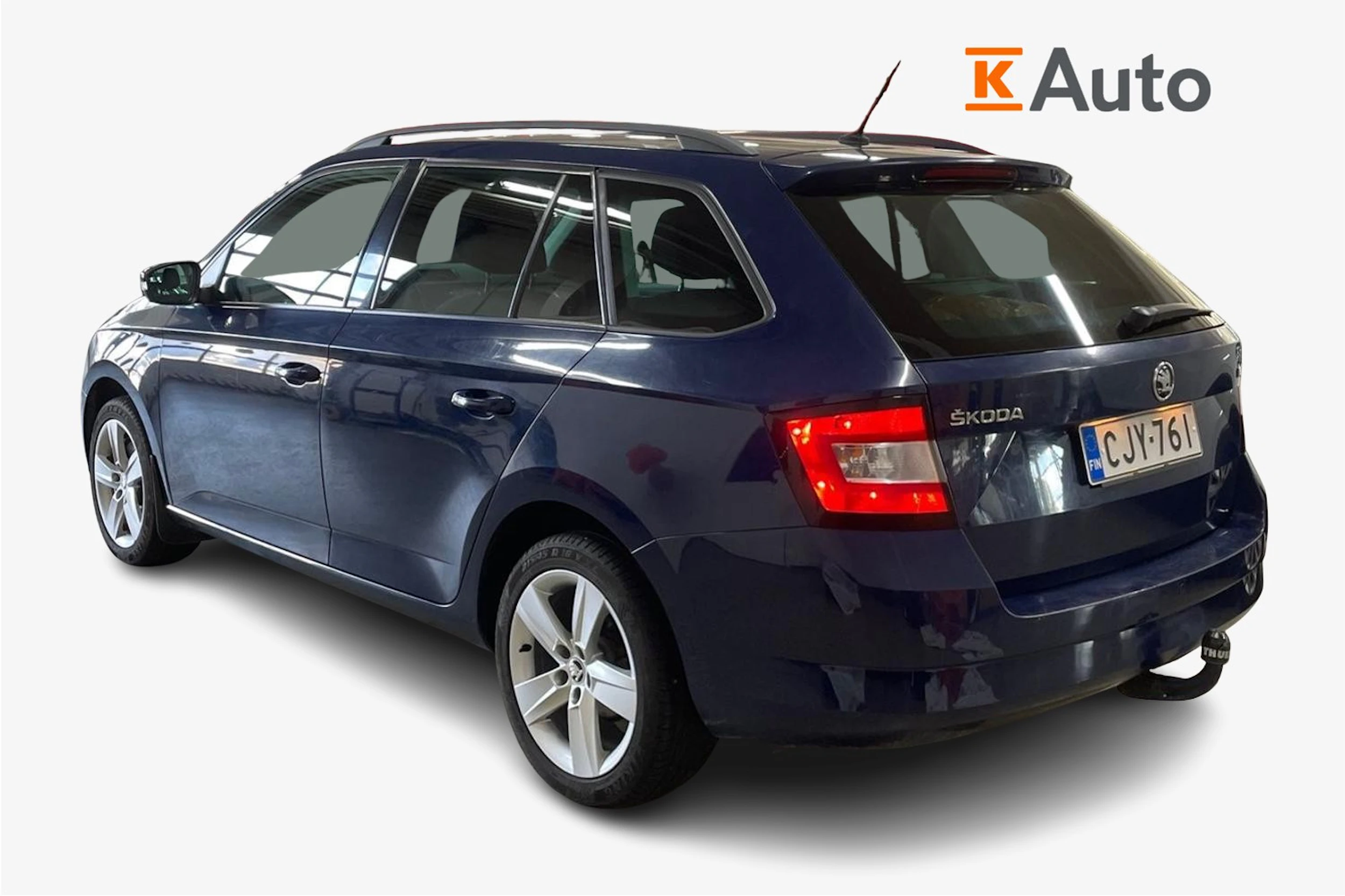 Sininen Skoda FABIA 2015 kuva 2.