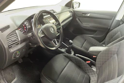 Sininen Skoda FABIA 2015 kuva 6.