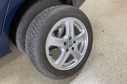 Sininen Skoda FABIA 2015 kuva 12.