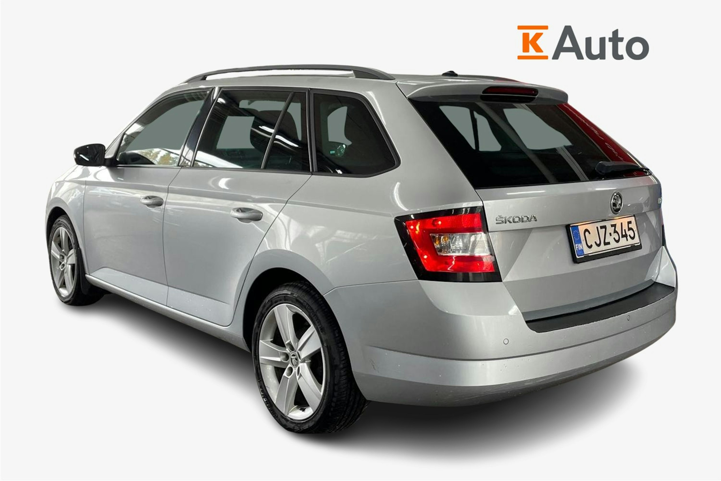 Hopea Skoda FABIA 2015 kuva 2.