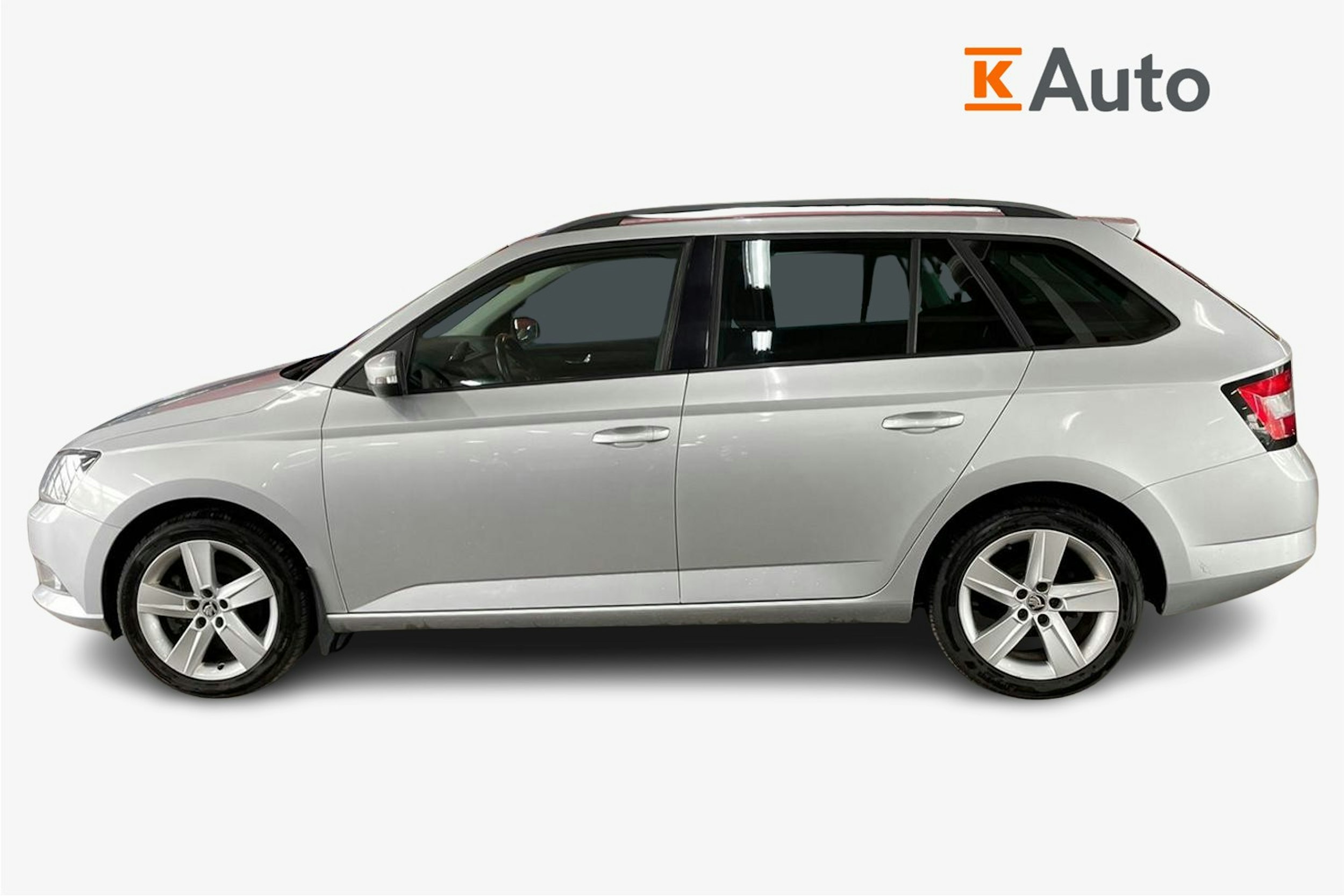 Hopea Skoda FABIA 2015 kuva 6.