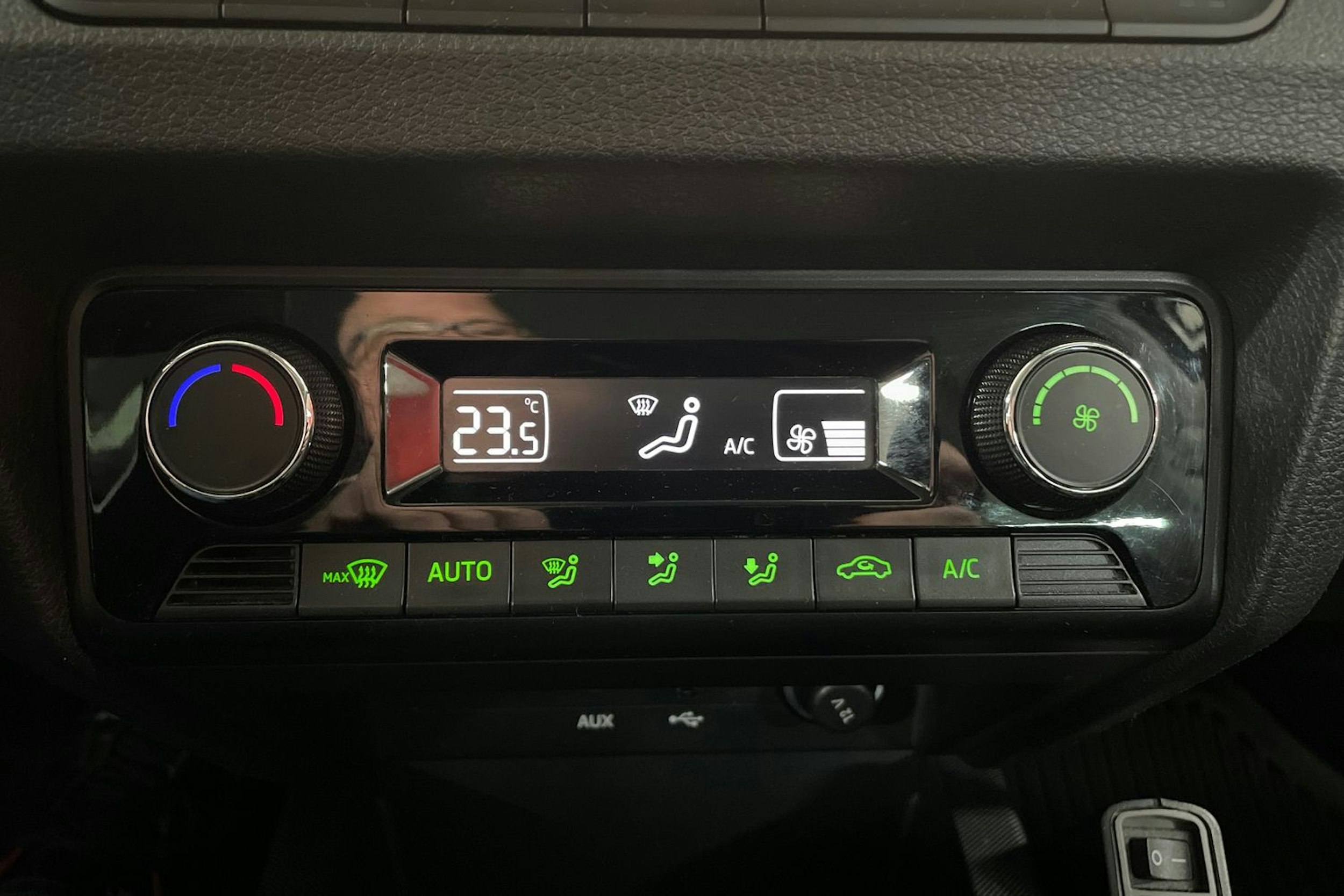 Hopea Skoda FABIA 2015 kuva 19.