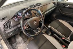 ruskea (beige) Skoda Fabia 2015 kuva 3.