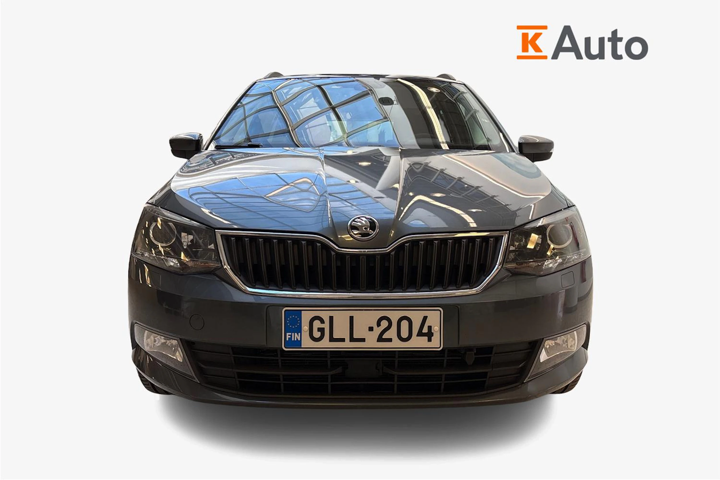 harmaa Skoda Fabia 2015 kuva 5.