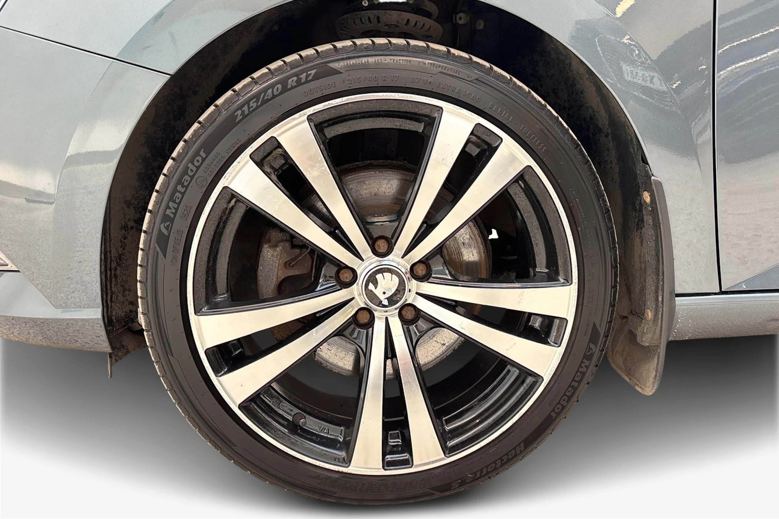 harmaa Skoda Fabia 2015 kuva 12.